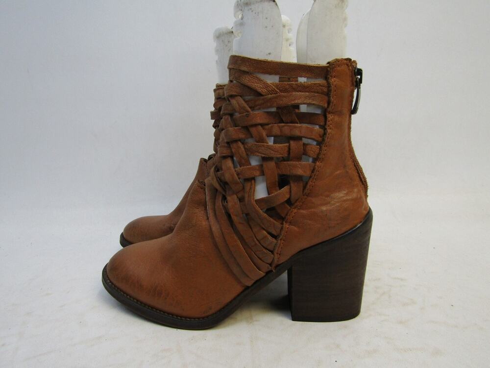 Free People Womens Size 37 EUR Brown Leather Zip Ankle Fashion Boots